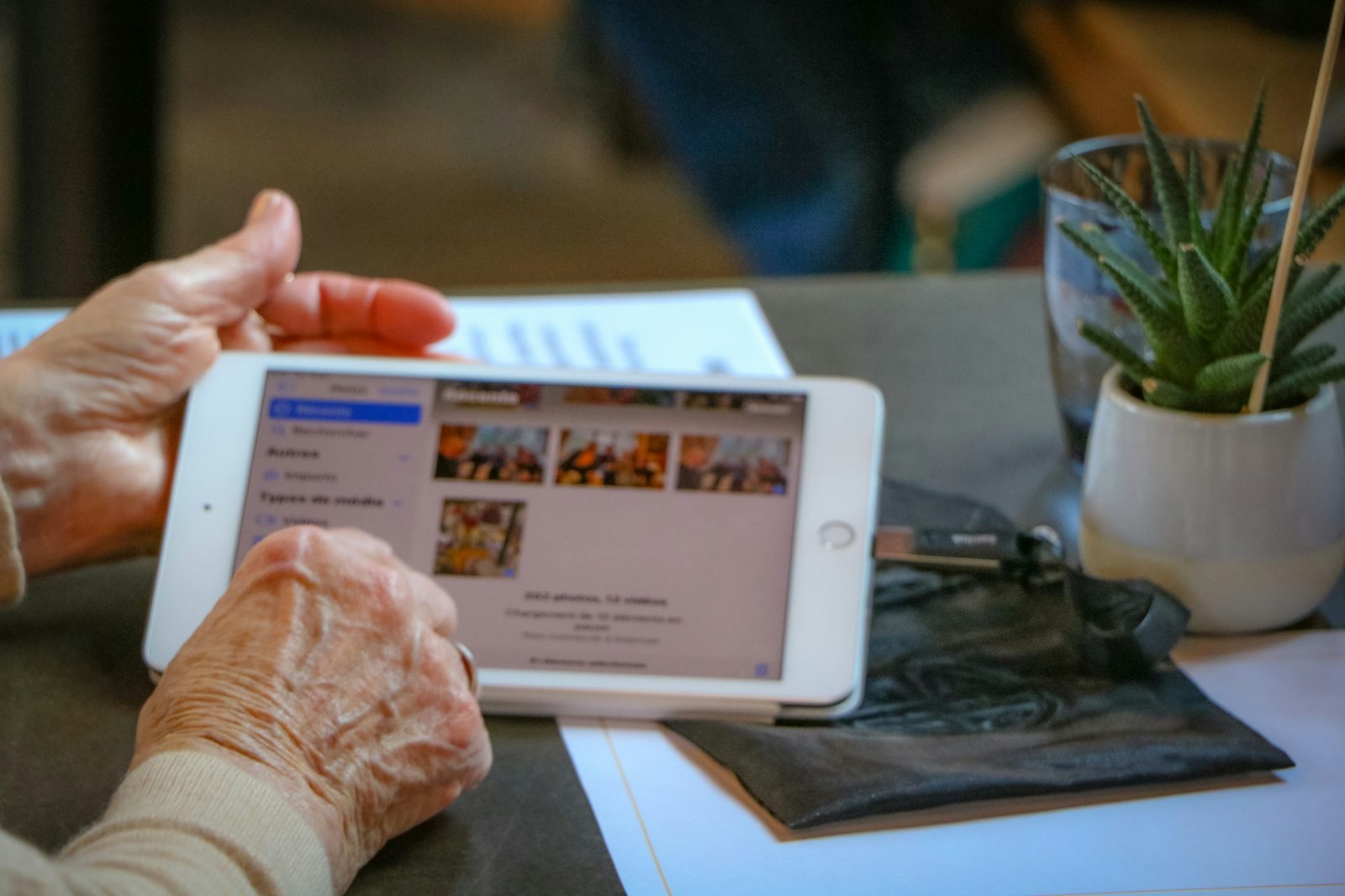 Consultation avec tablette numérique